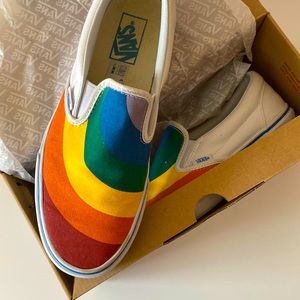 VANS classic slip on sneaker rainbow pride size 8.5 women’s 10
